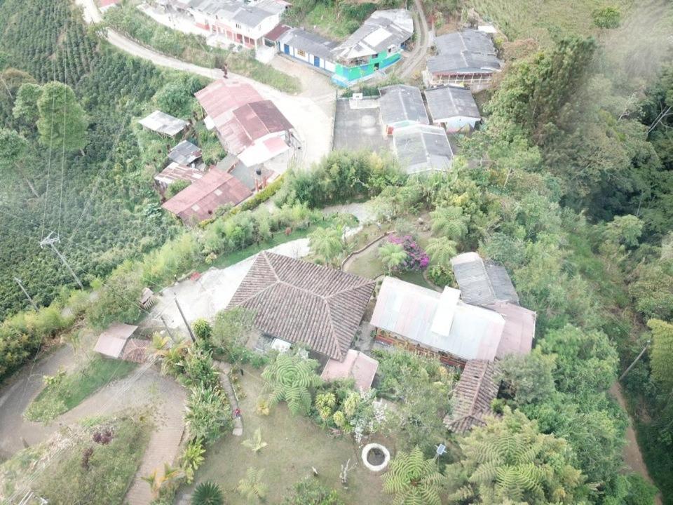 Finca La Divisa. Senderos De La Montana San Vicente  エクステリア 写真
